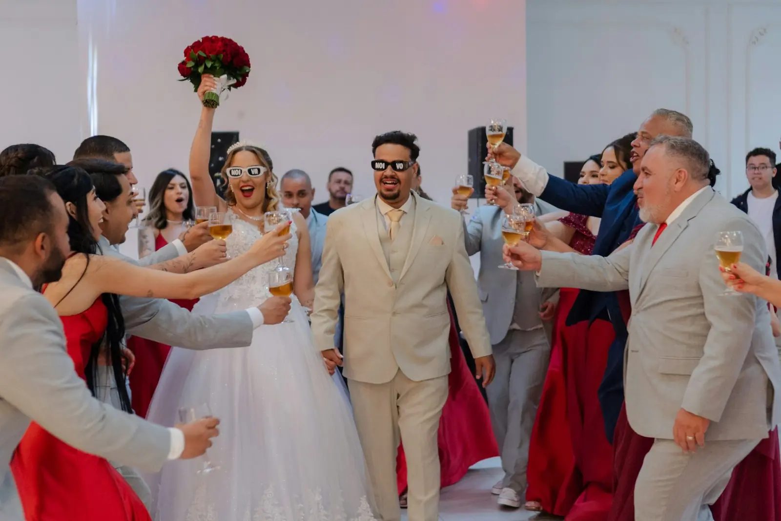 Des invités à un mariage